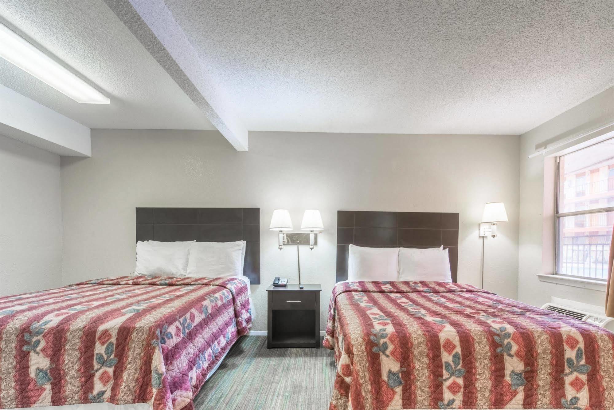 Express Inn Форт Уорт Екстериор снимка